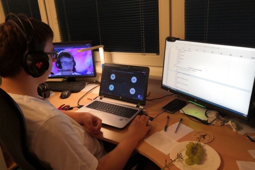 On-line výuka se znovu hlásí. Učit po síti má však svá úskalí